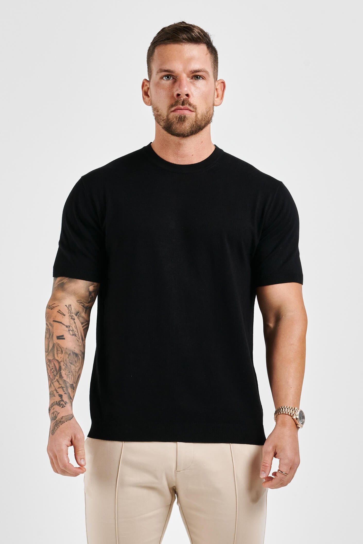 CAMISETA DE MALHA - PRETA
